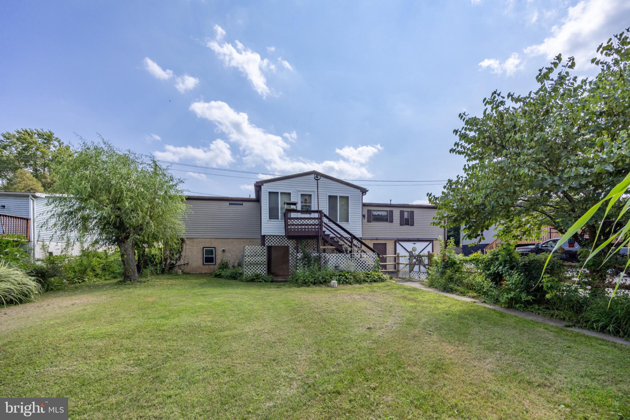 1215 E MAIN STREET