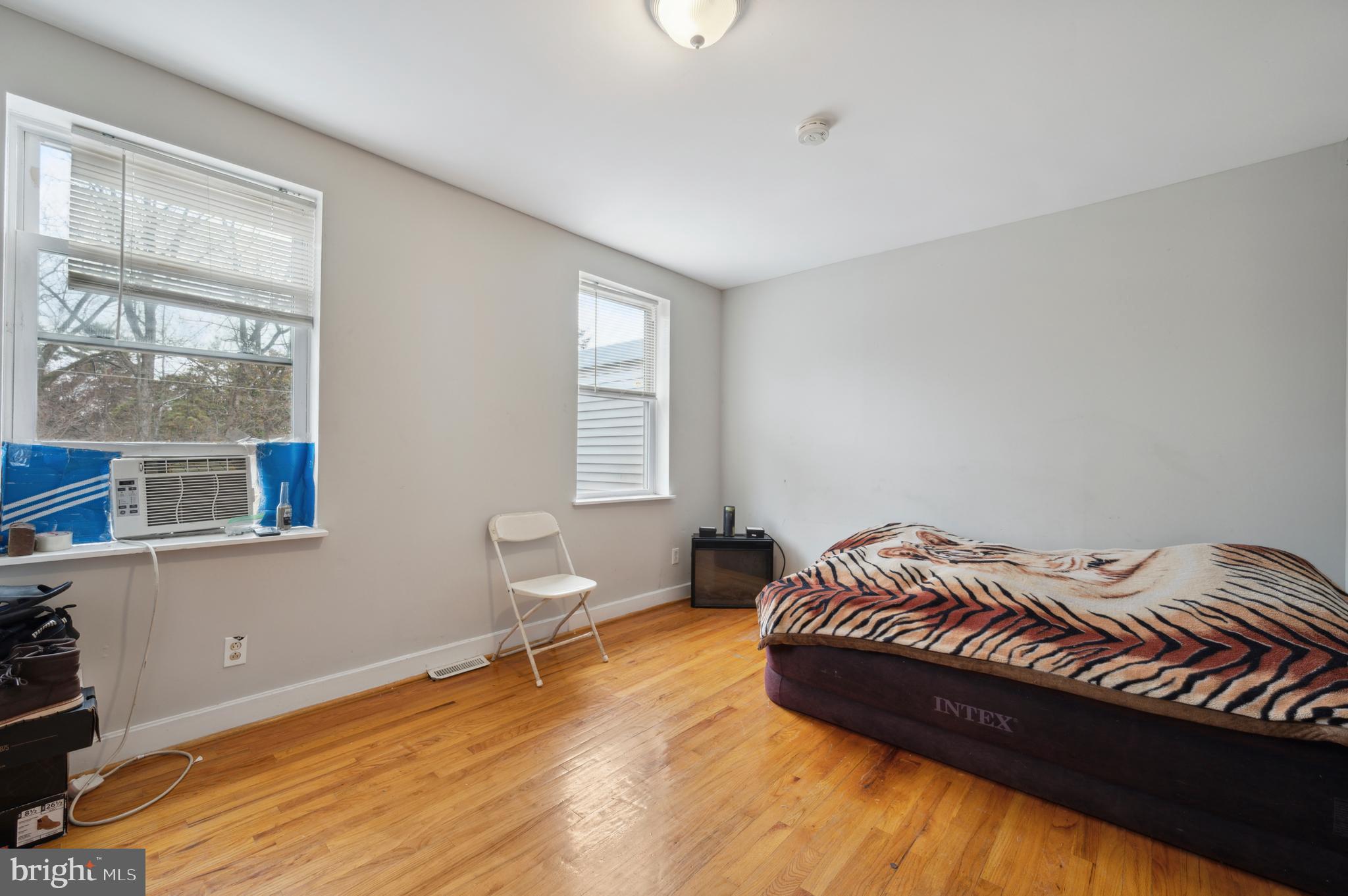 GERMANTOWN - Residential
