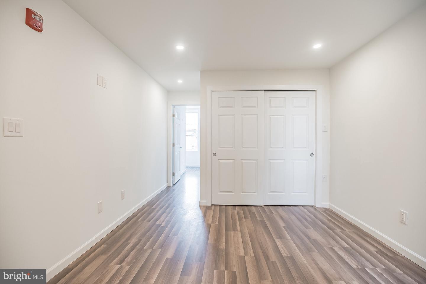 PHILADELPHIA (NORTHWEST) - Residential Lease