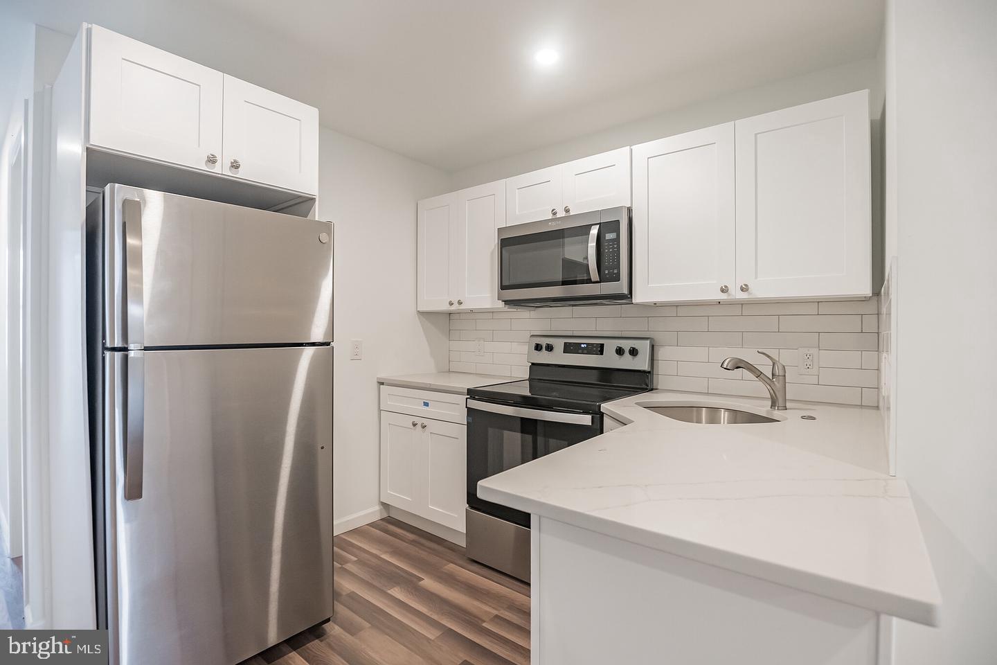 PHILADELPHIA (NORTHWEST) - Residential Lease