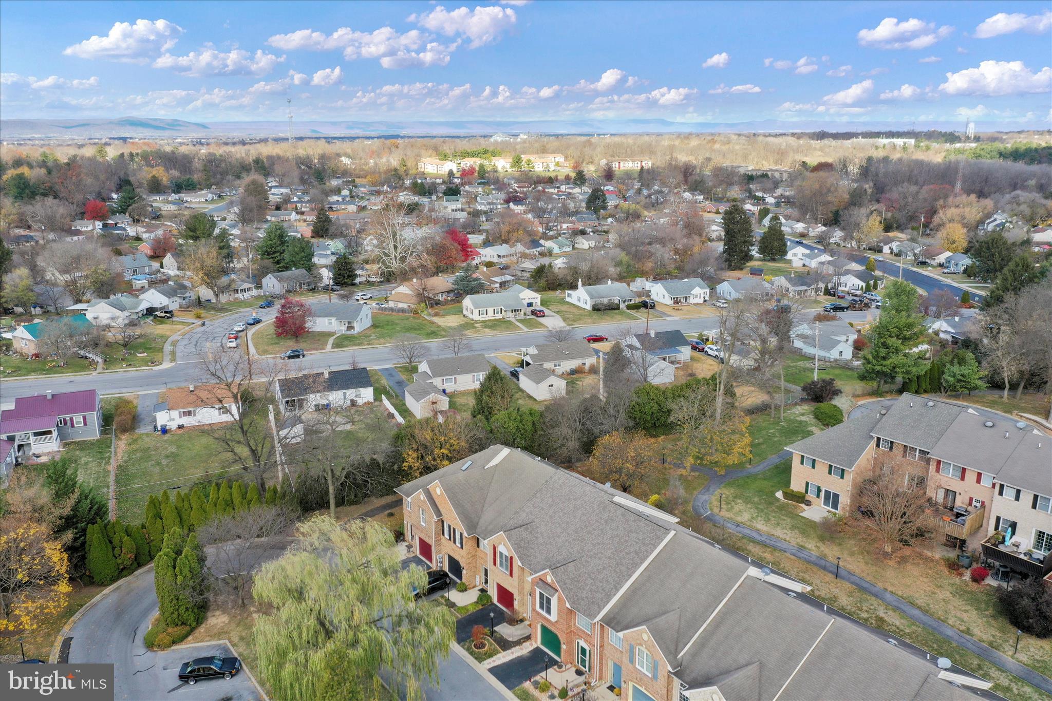 NORTH GATE TOWNE HOMES - Residential