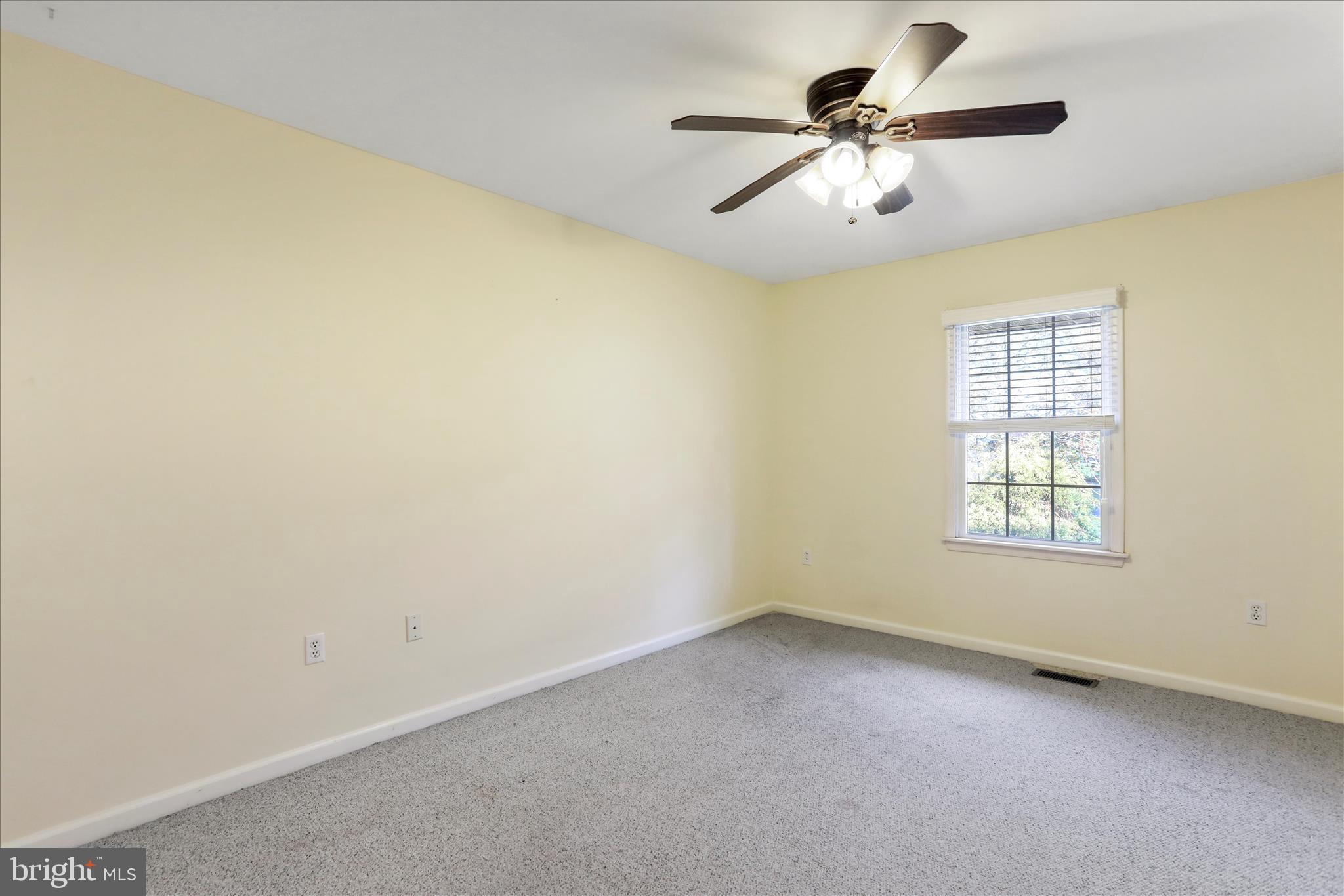 NORTH GATE TOWNE HOMES - Residential