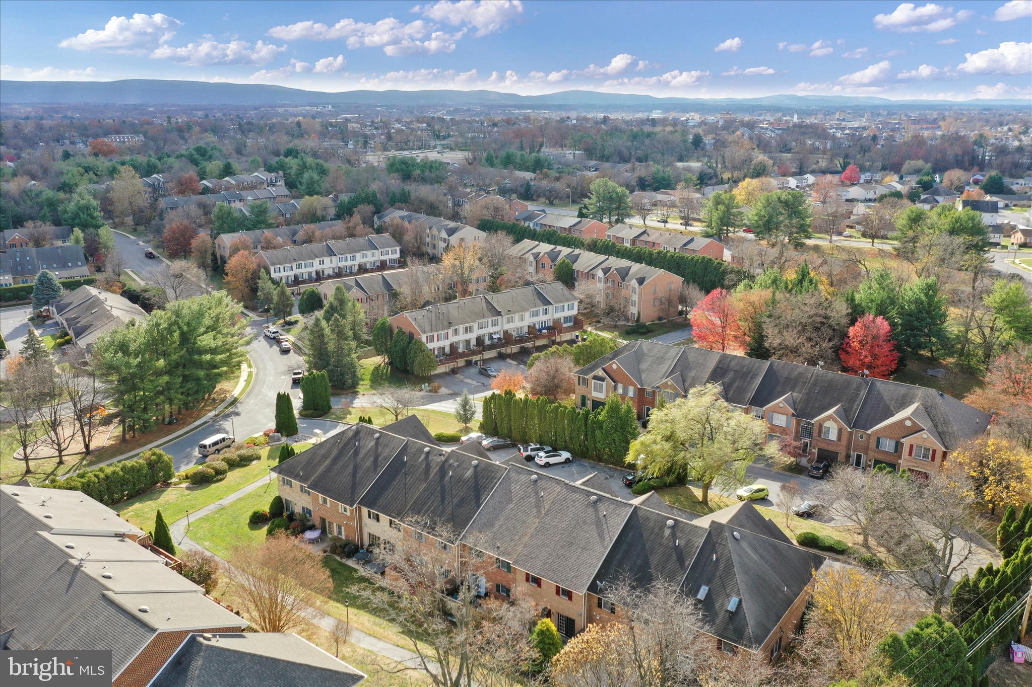 NORTH GATE TOWNE HOMES - Residential
