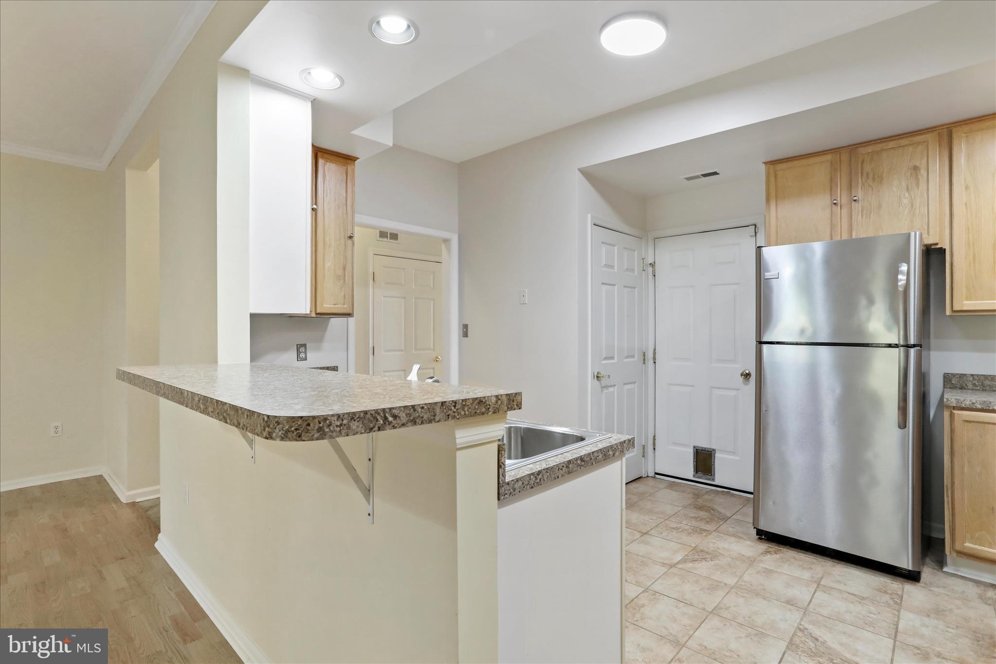 NORTH GATE TOWNE HOMES - Residential