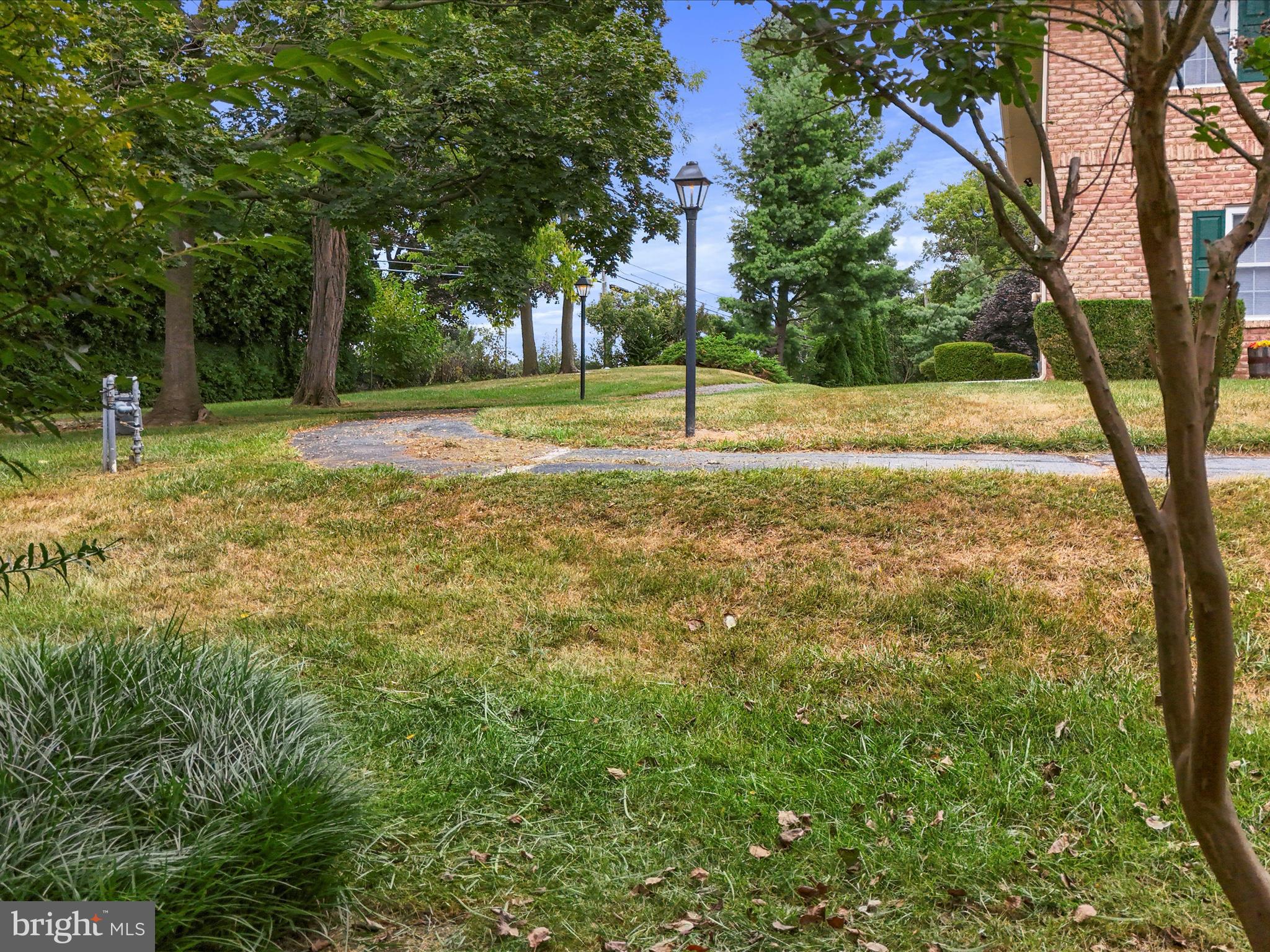 NORTH GATE TOWNE HOMES - Residential