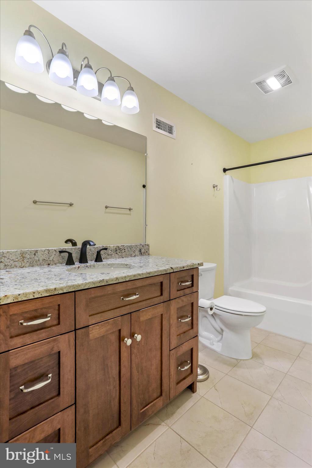 NORTH GATE TOWNE HOMES - Residential