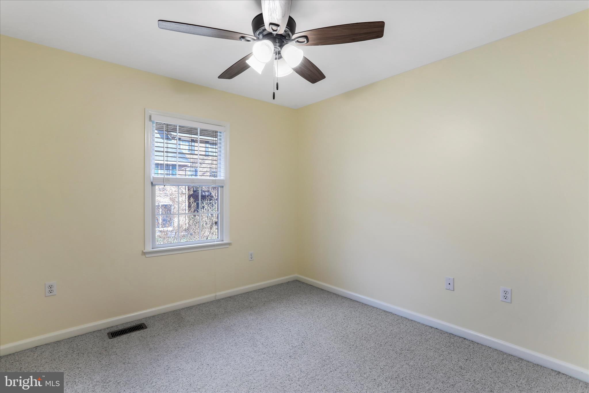 NORTH GATE TOWNE HOMES - Residential