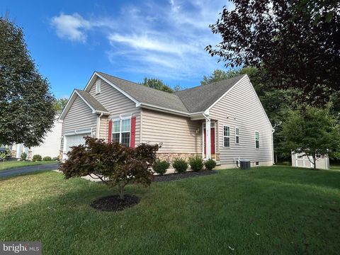 Photo of 512 Bergenia Loop, BEAR, DE 19701 (MLS # DENC2090036)