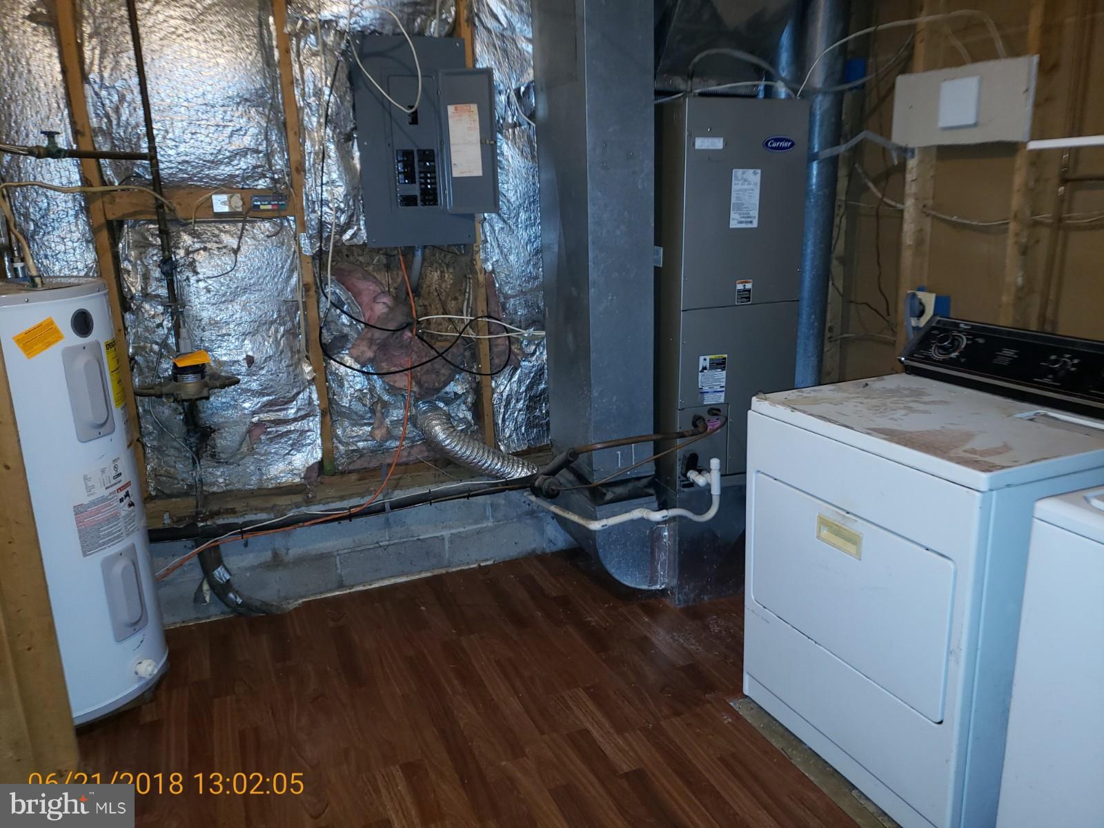 HARFORD WOODS - Residential