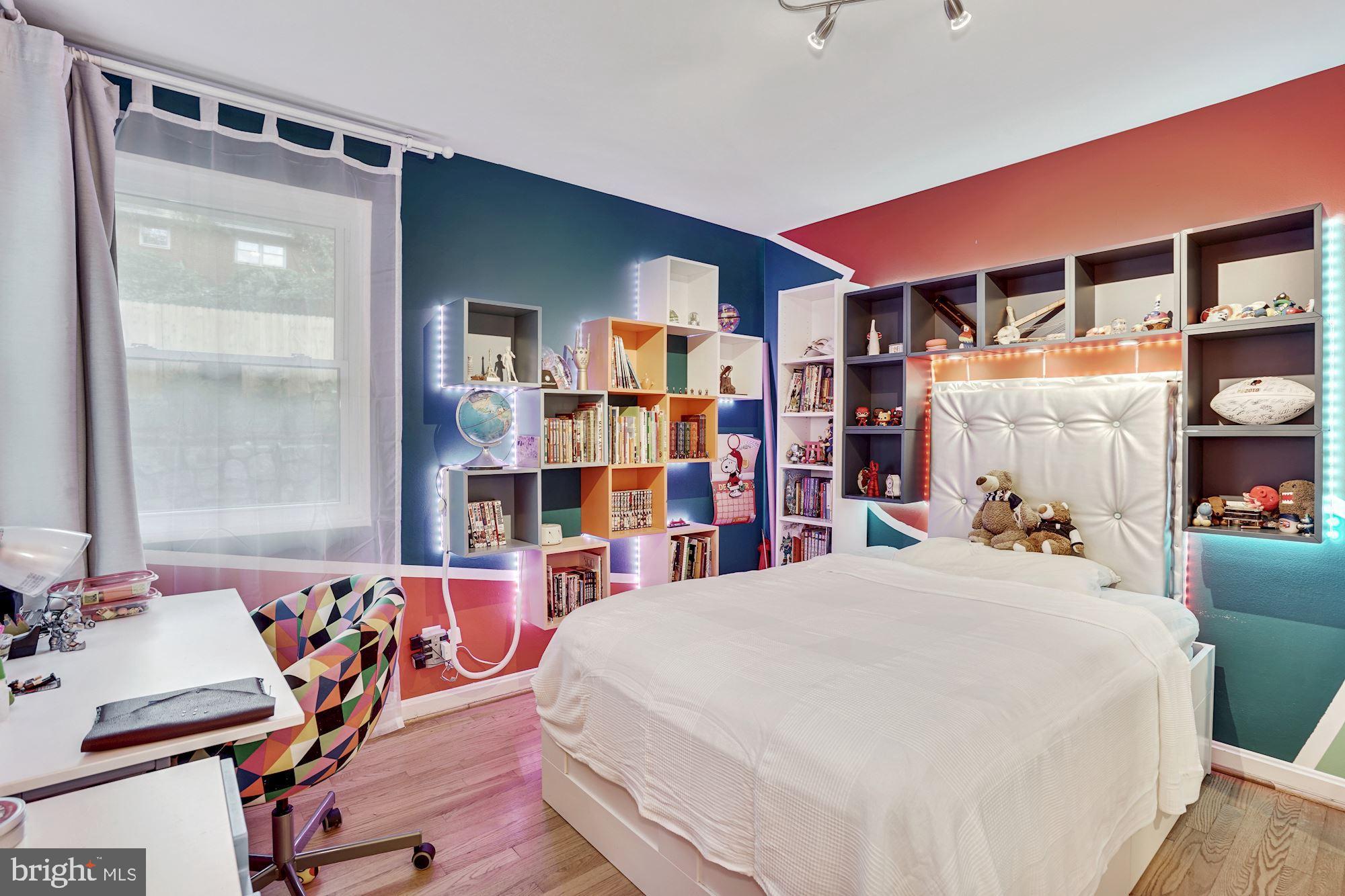 ROSEMARY HILLS - Residential