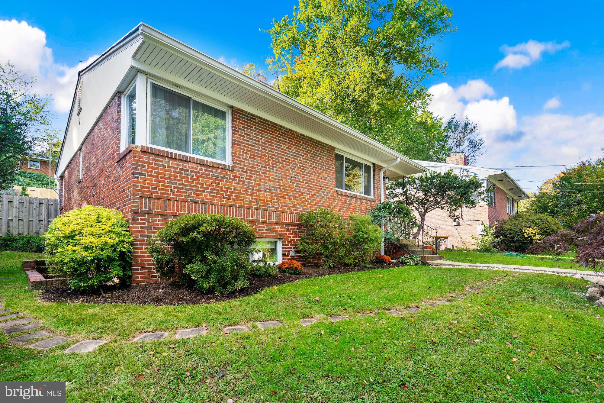 ROSEMARY HILLS - Residential