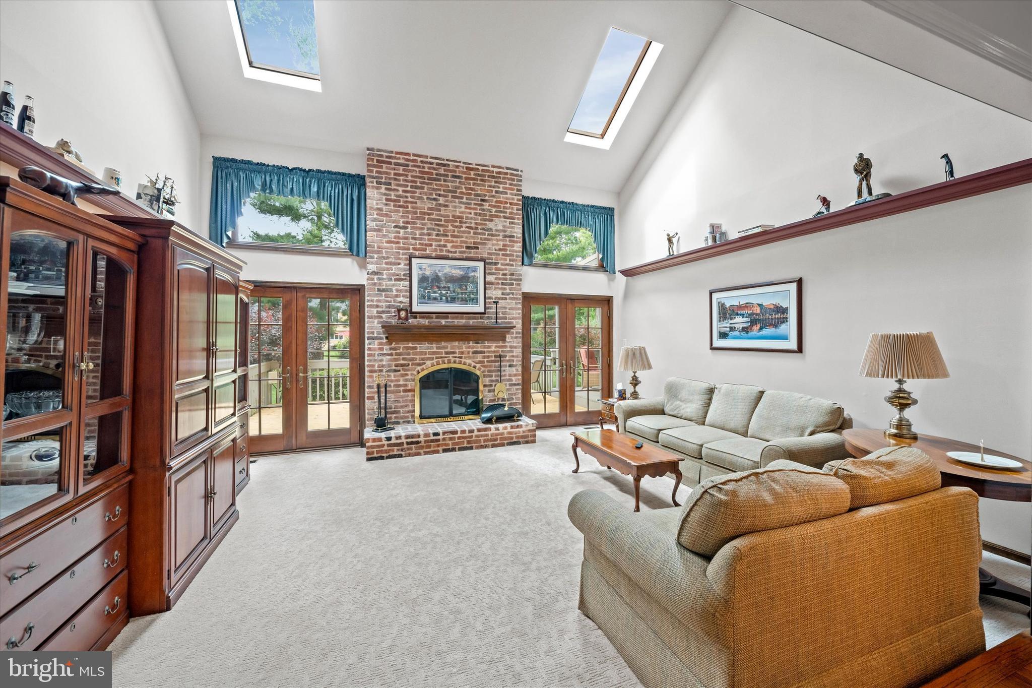 RADLEY RUN - Residential