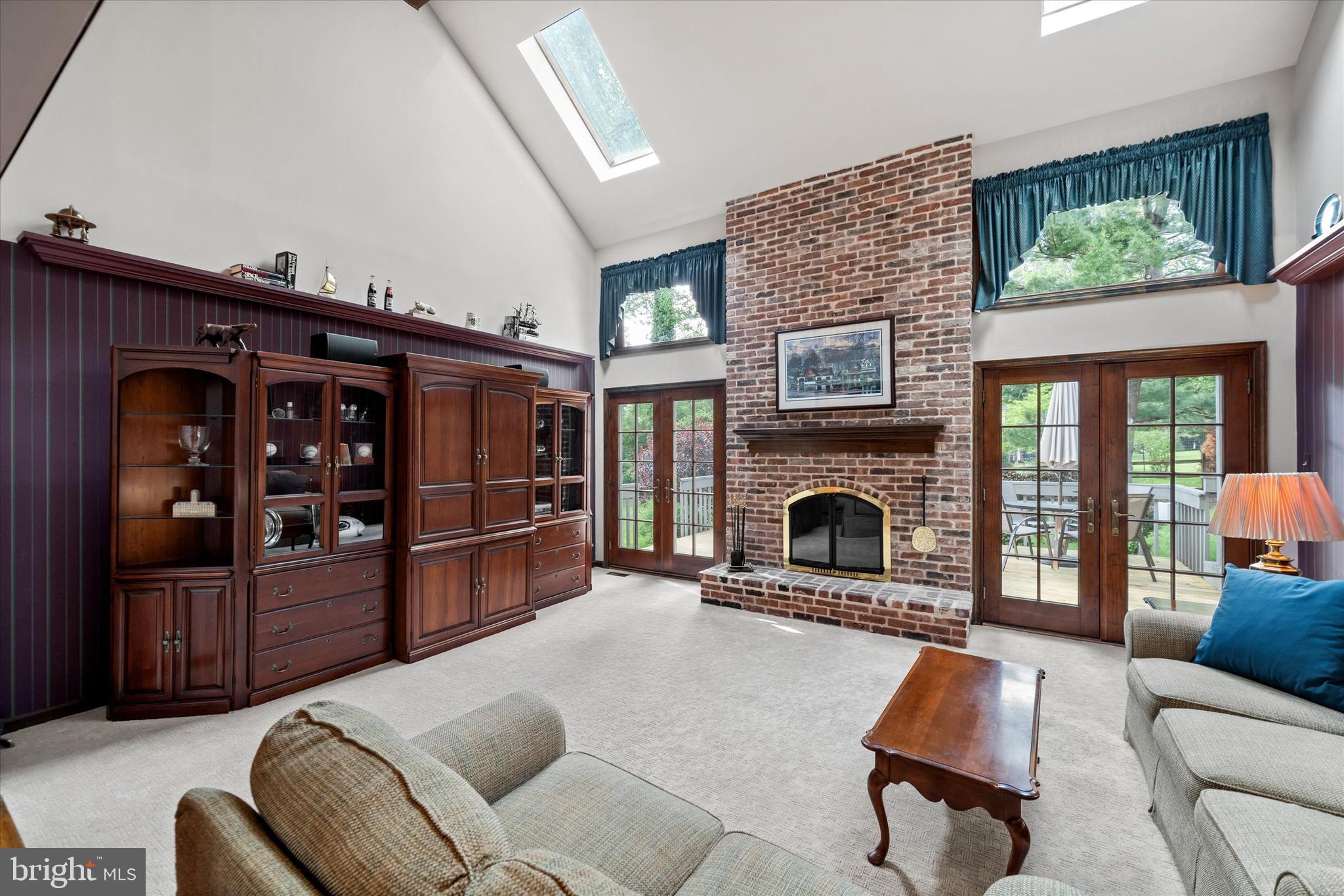 RADLEY RUN - Residential