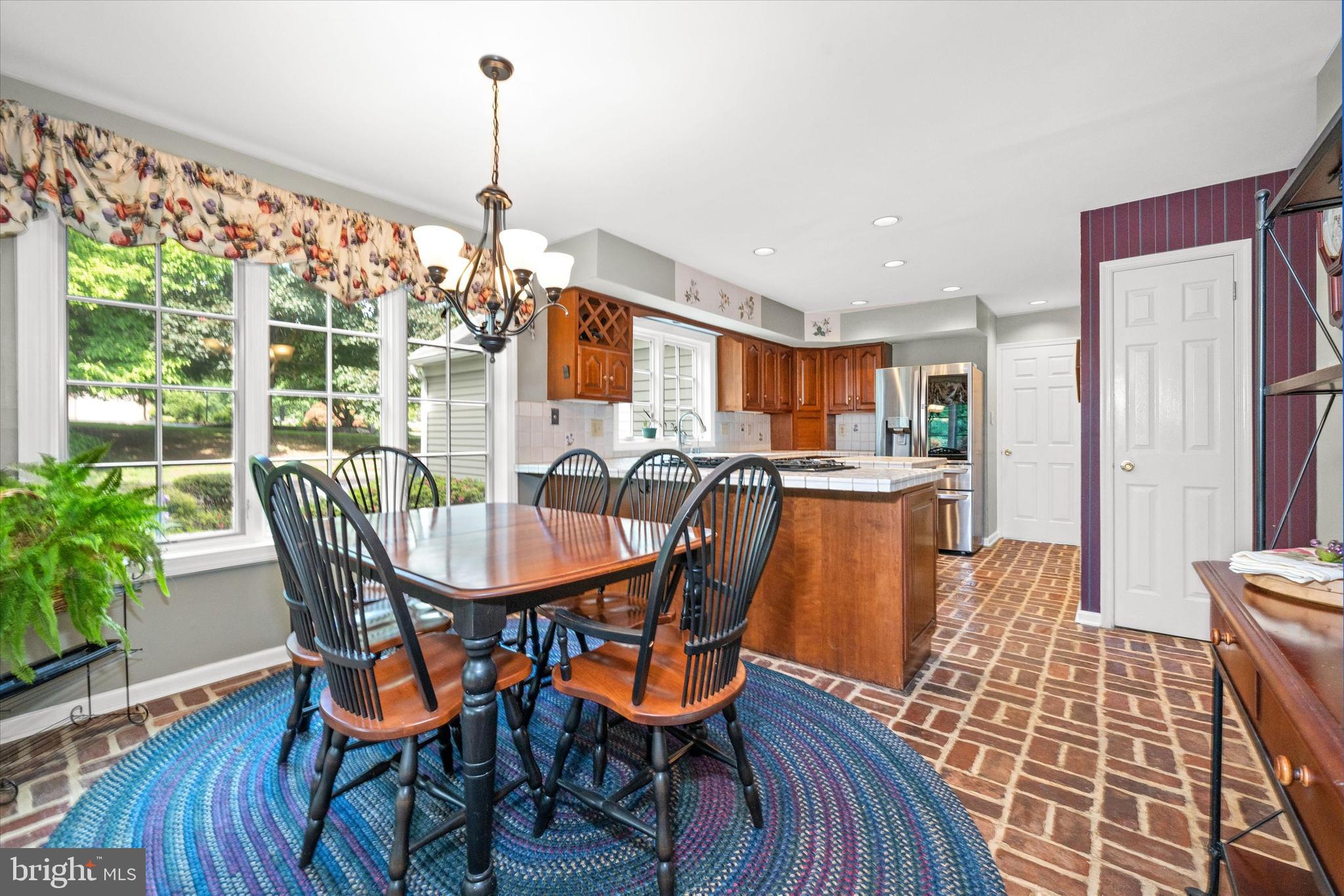 RADLEY RUN - Residential