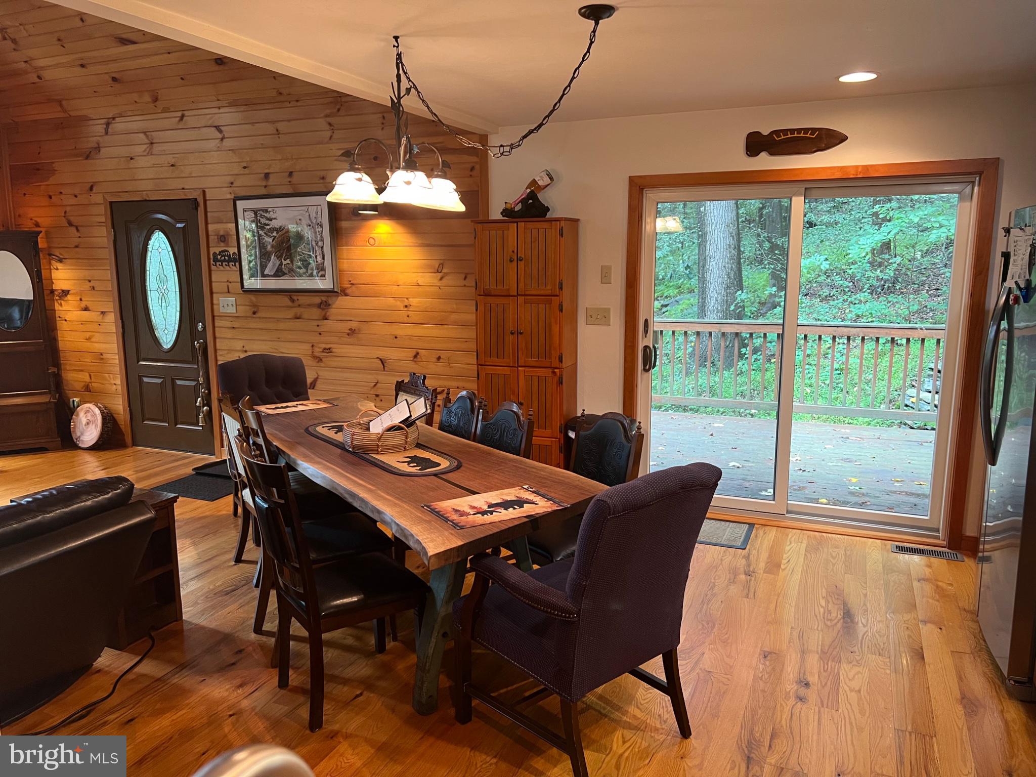 3 ORCHARD VIEW LANE