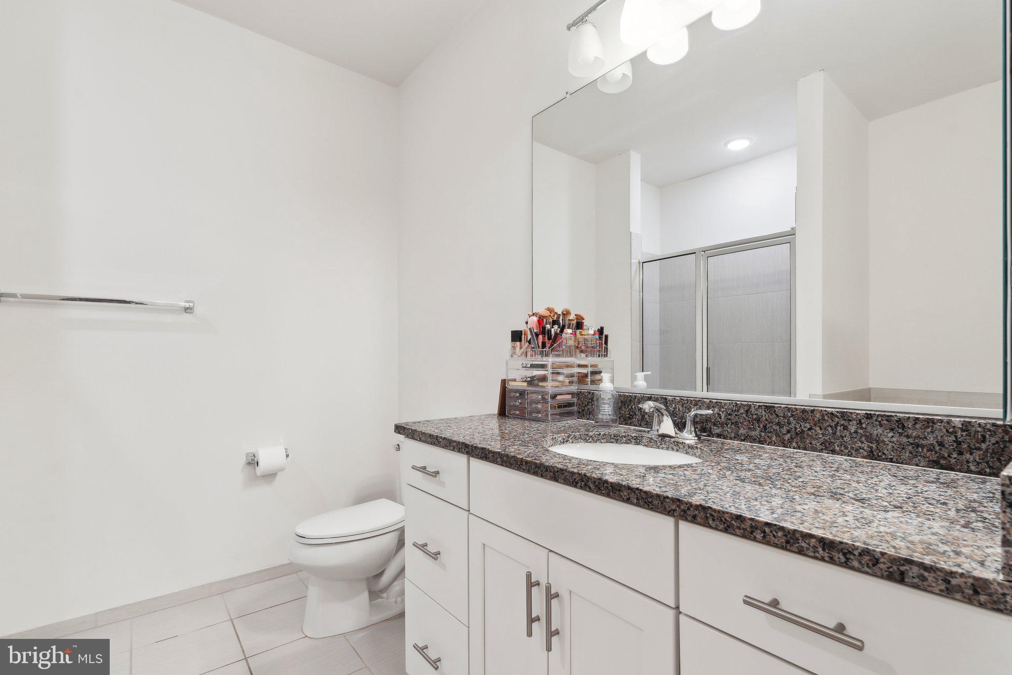 LOFTS AT VILLAGE WALK - Residential Lease