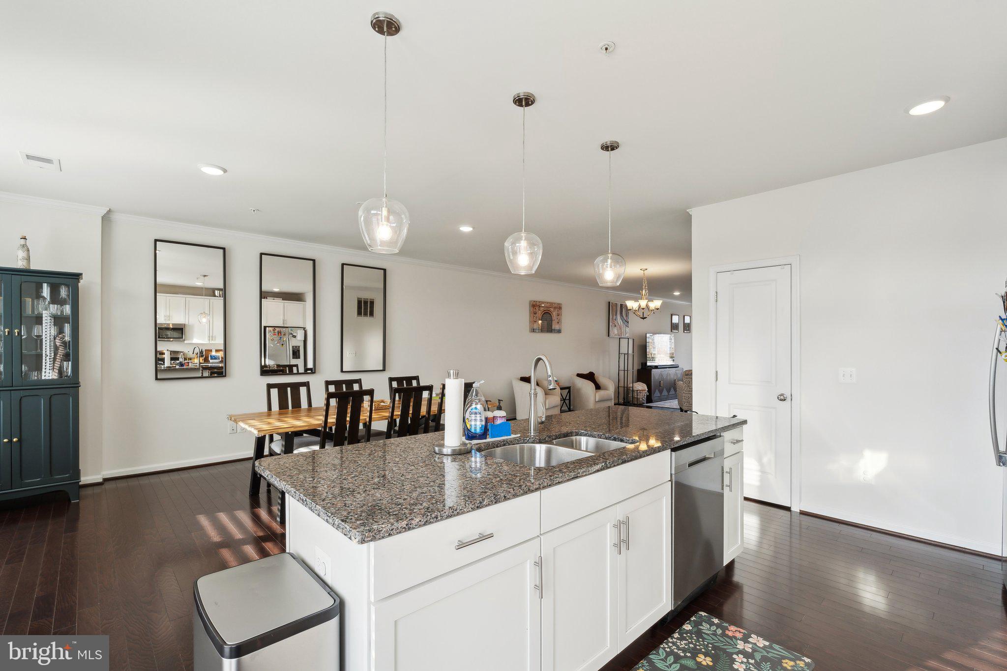 LOFTS AT VILLAGE WALK - Residential Lease