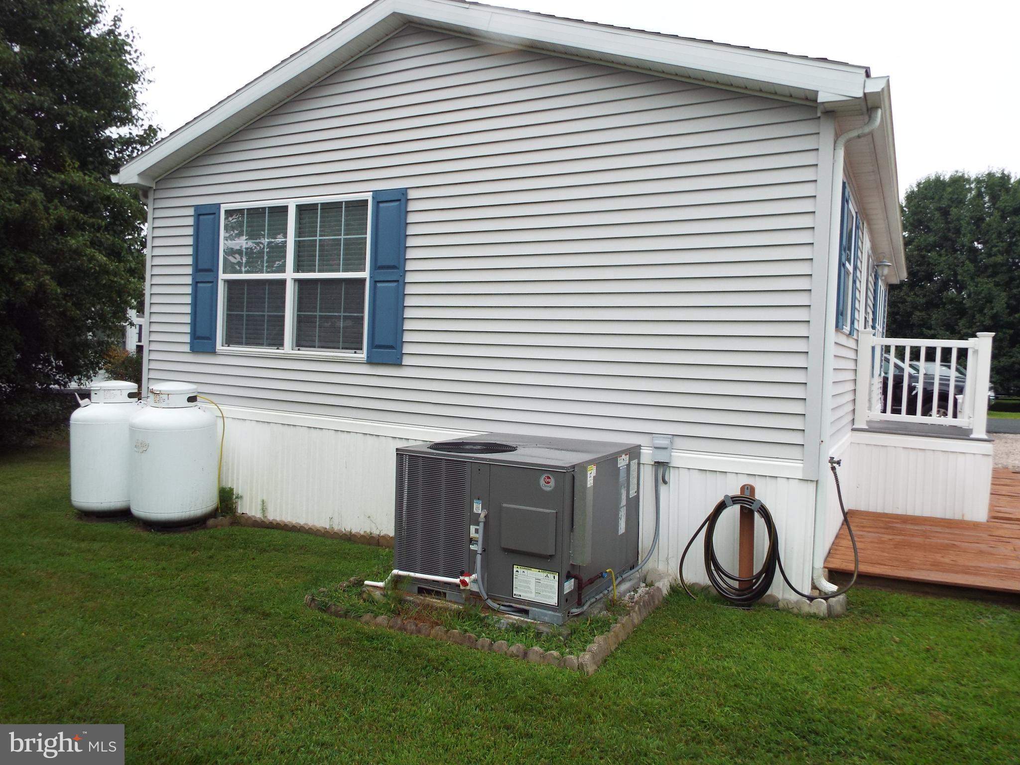 341 TIMBERLINE CIRCLE
