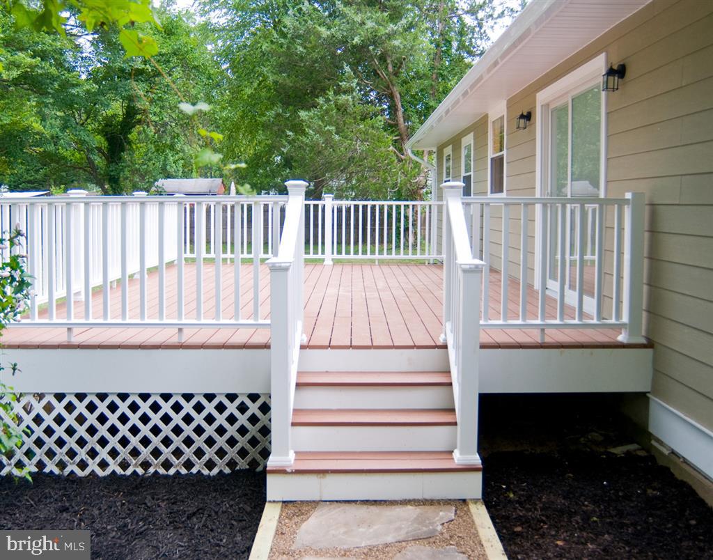 HAZELWOOD - Residential Lease