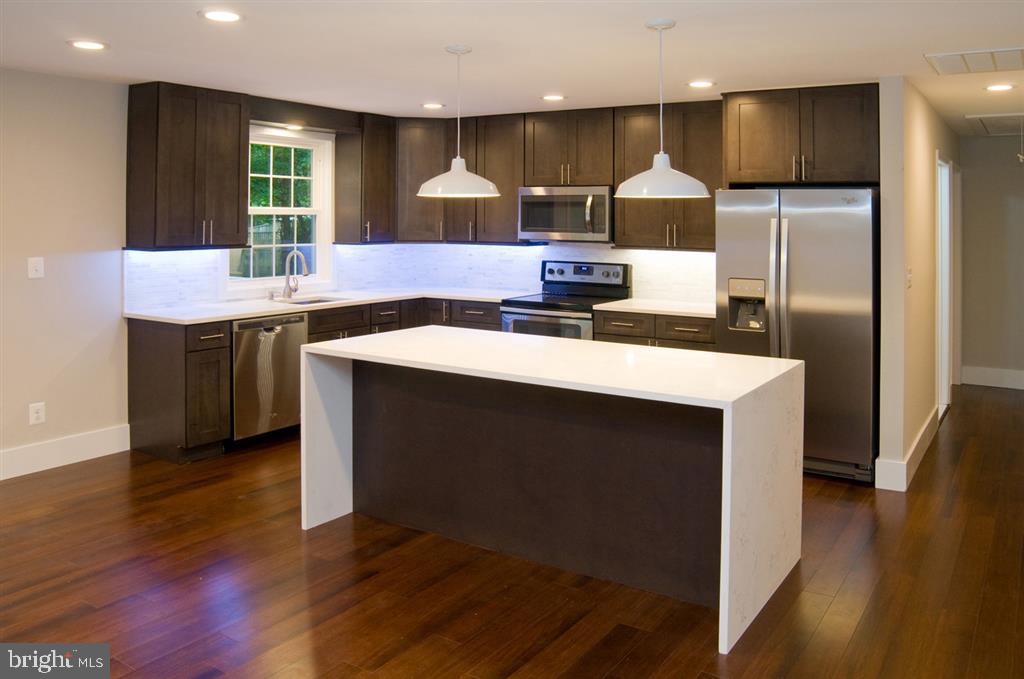 HAZELWOOD - Residential Lease