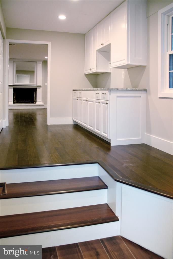 HAZELWOOD - Residential Lease