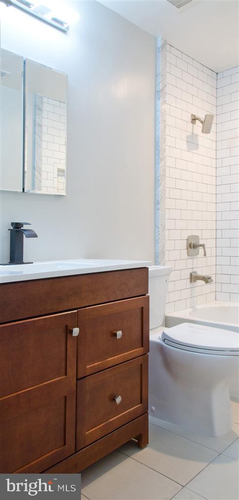 HAZELWOOD - Residential Lease