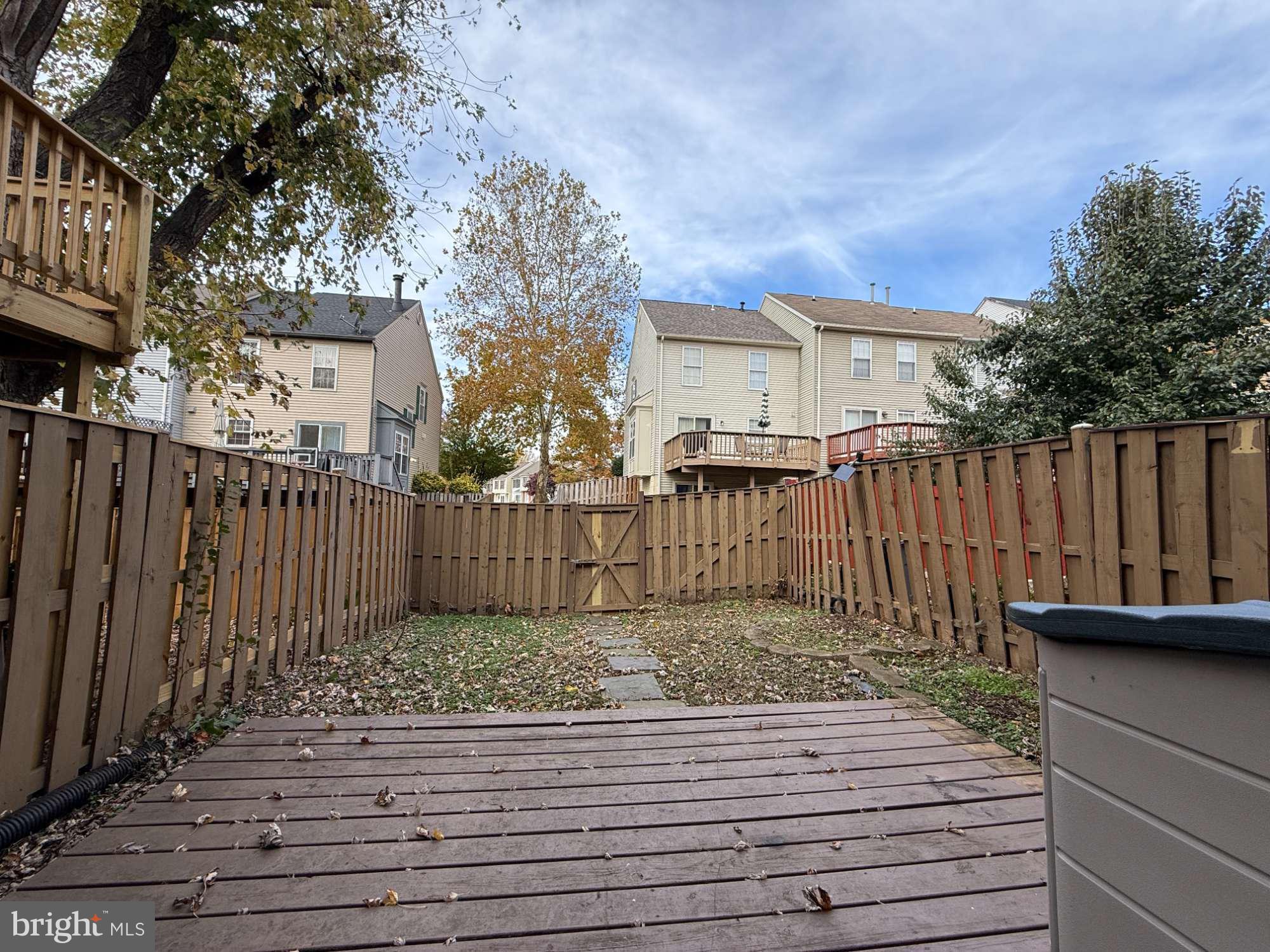 PRINCETON WOODS - Residential Lease