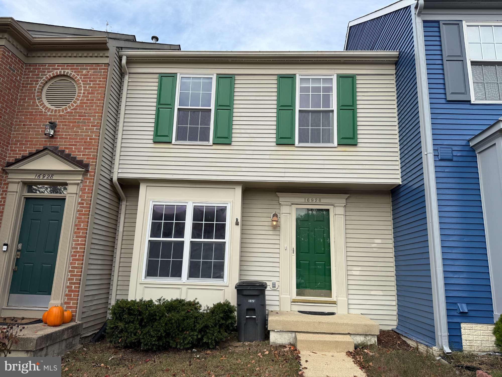 PRINCETON WOODS - Residential Lease