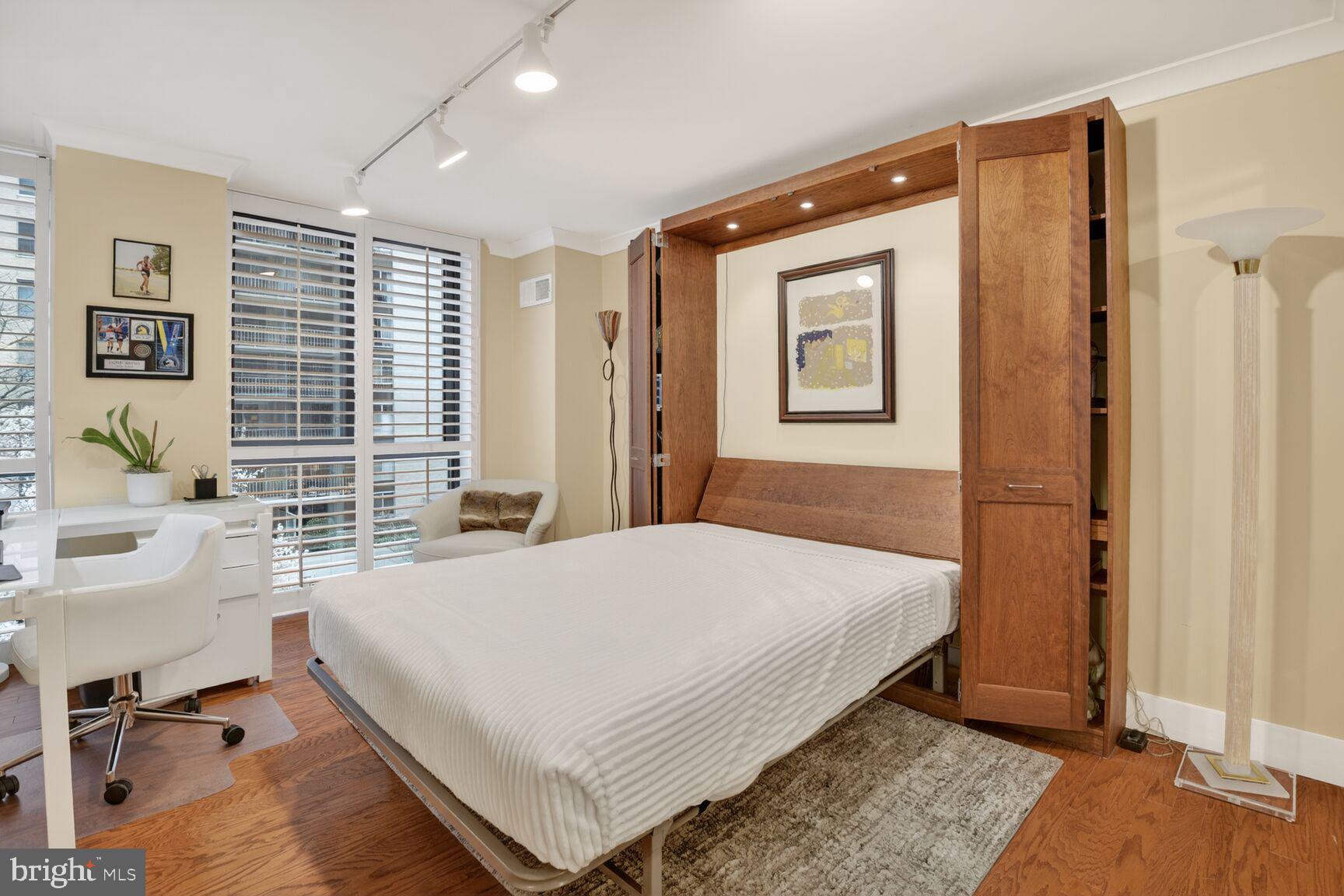 4620 NORTH PARK AVE - Residential