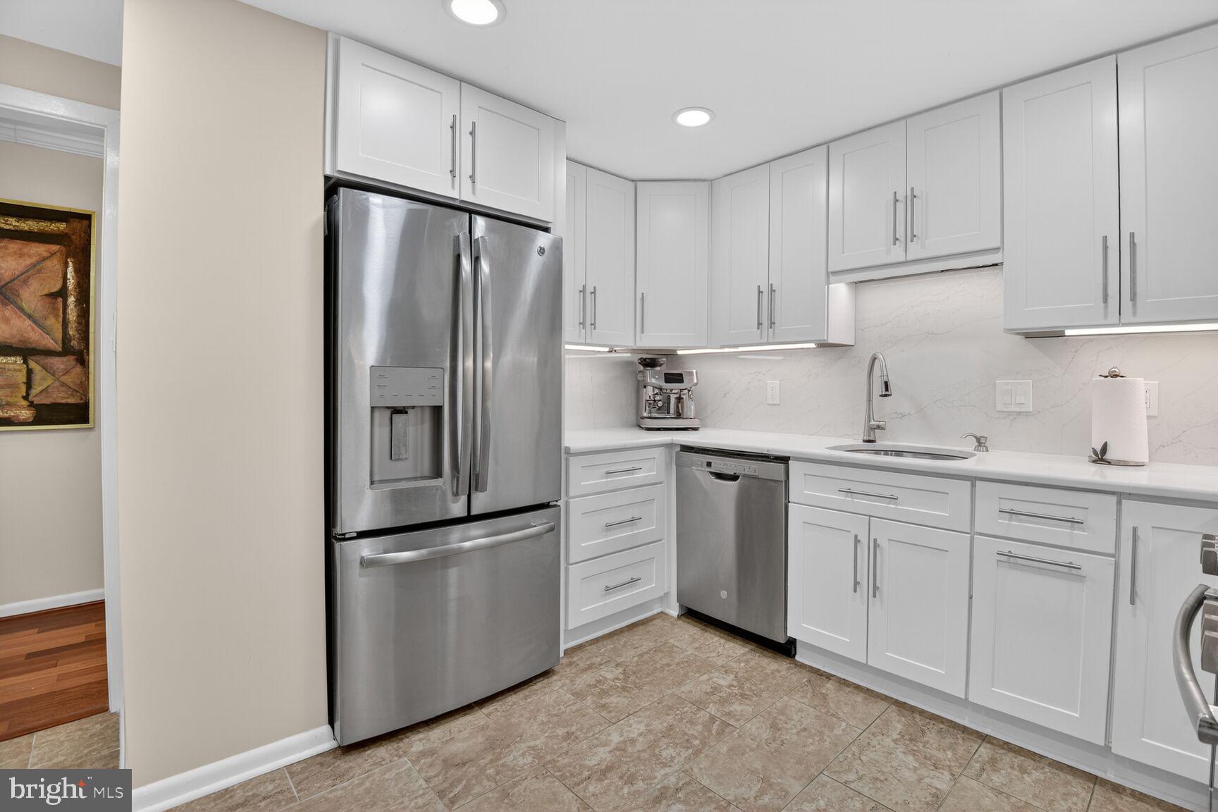 4620 NORTH PARK AVE - Residential