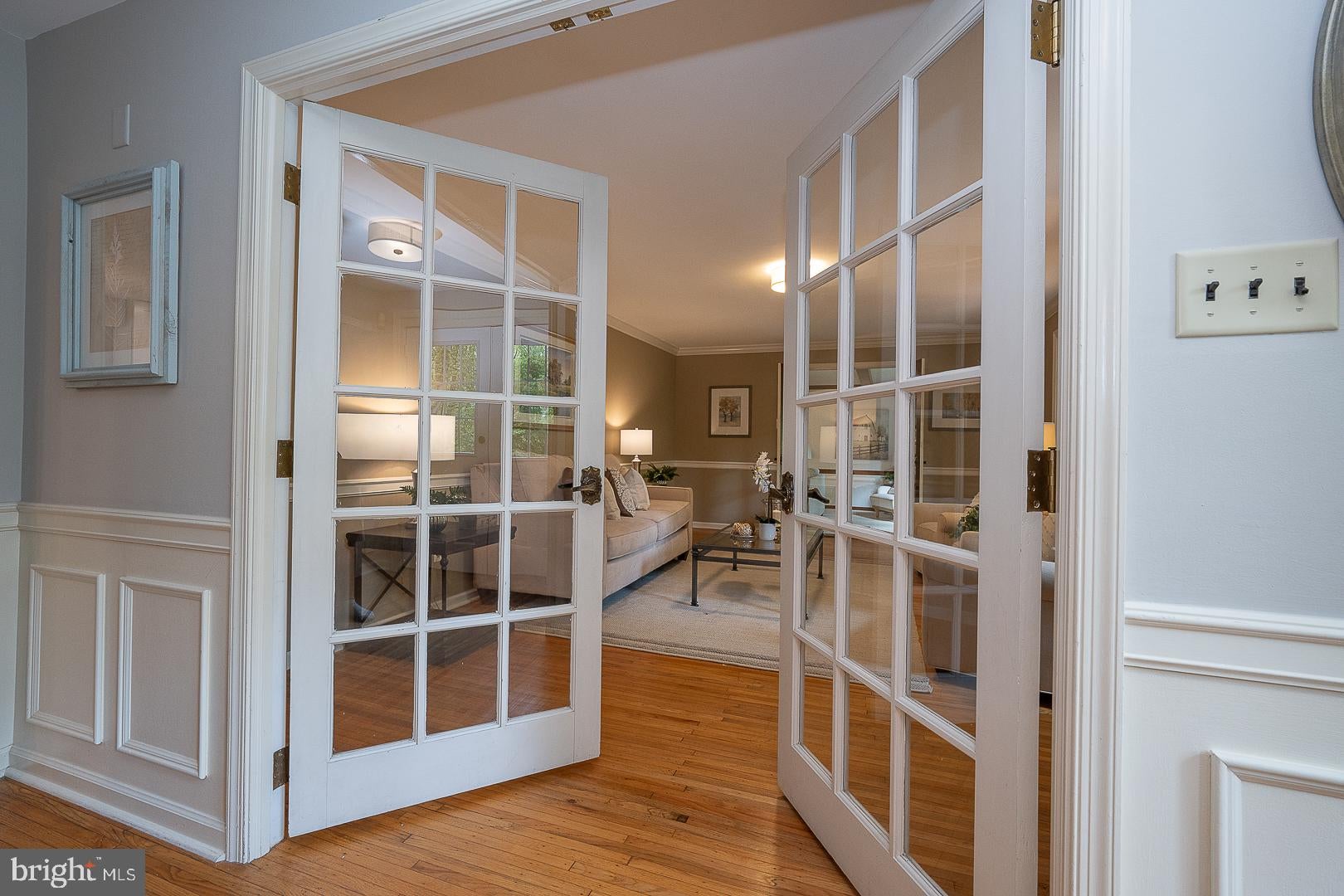 512 CONESTOGA ROAD