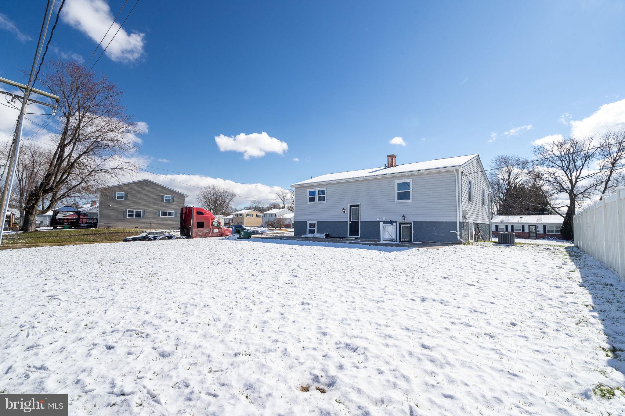 BREA MAR MANOR - Residential