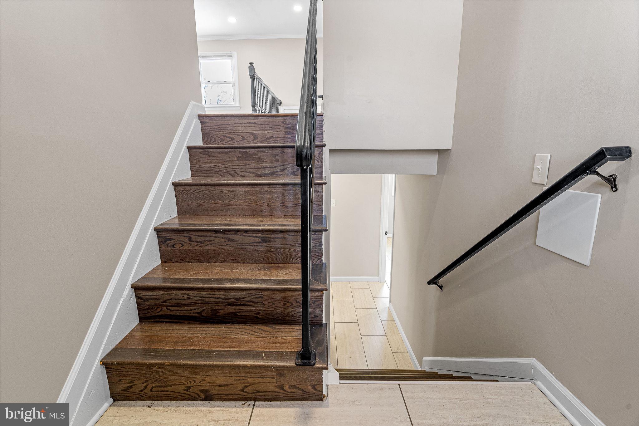 BREA MAR MANOR - Residential