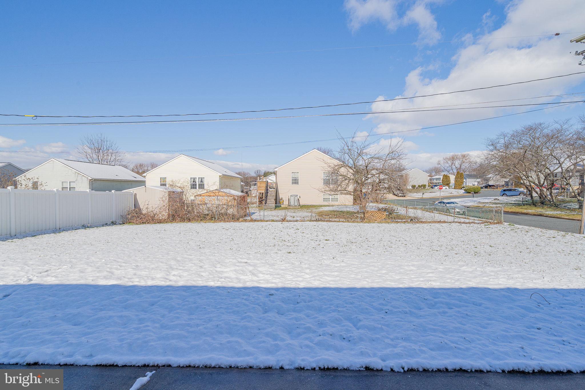 BREA MAR MANOR - Residential