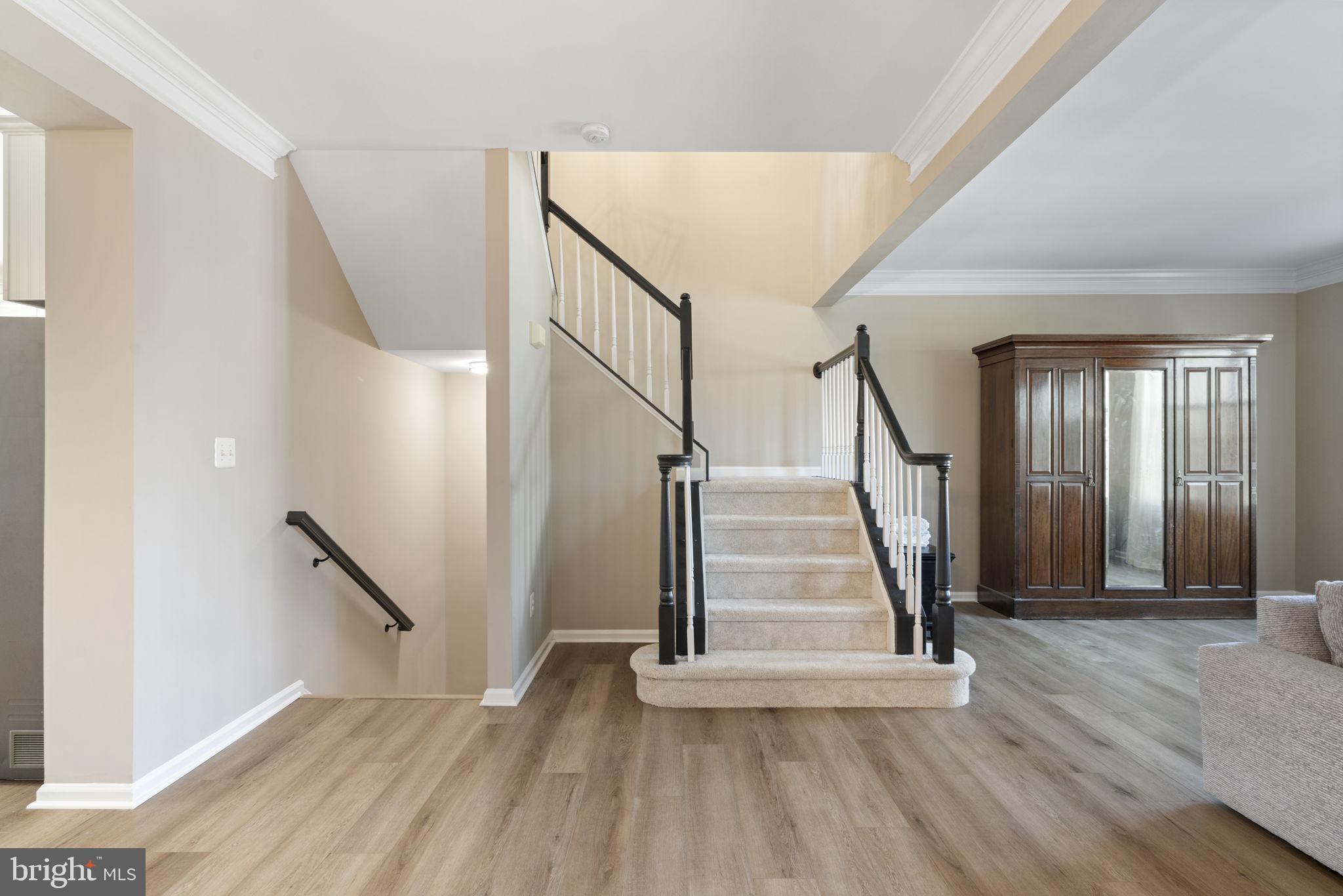 FARMWELL HUNT - Residential