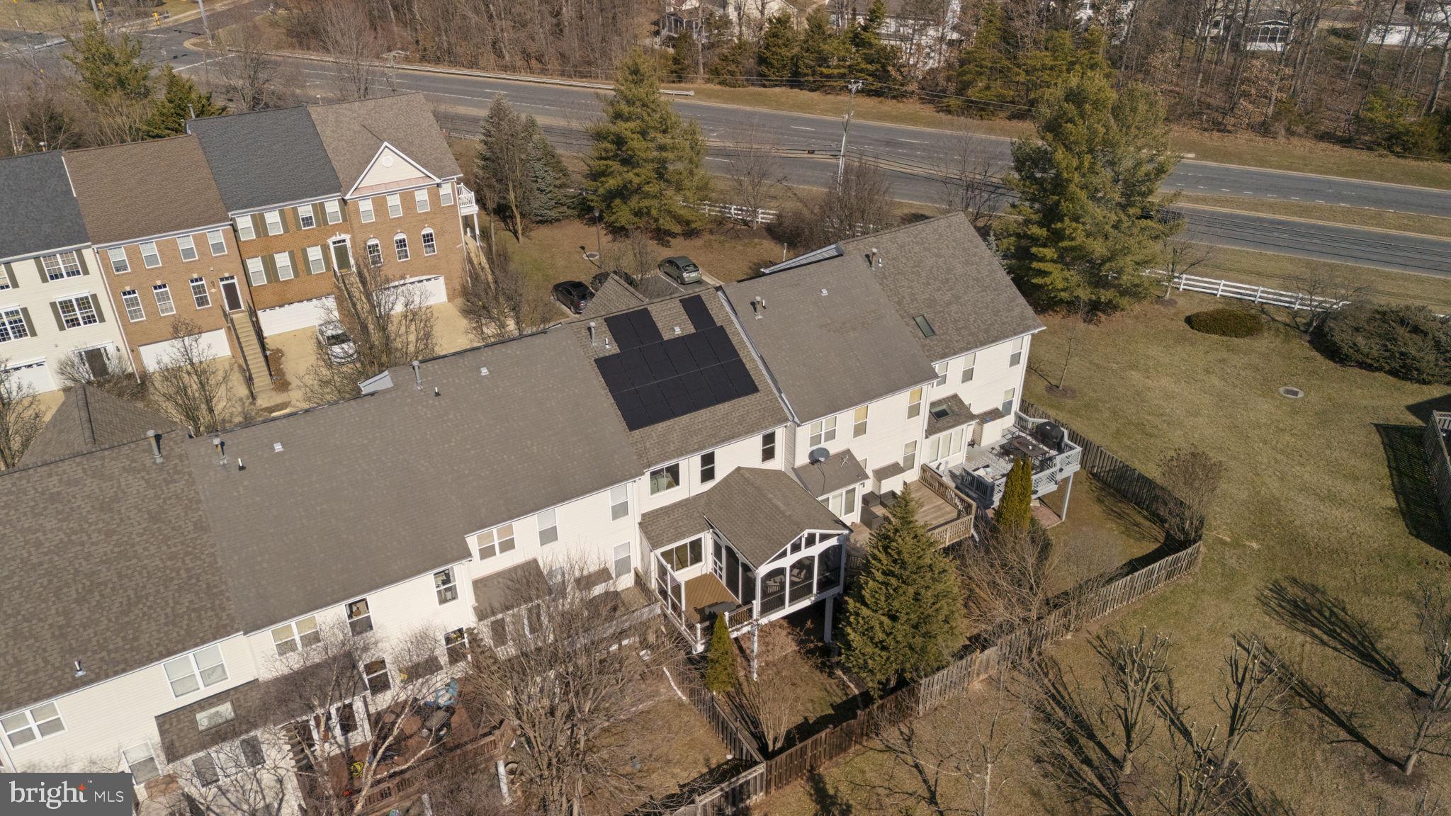 FARMWELL HUNT - Residential