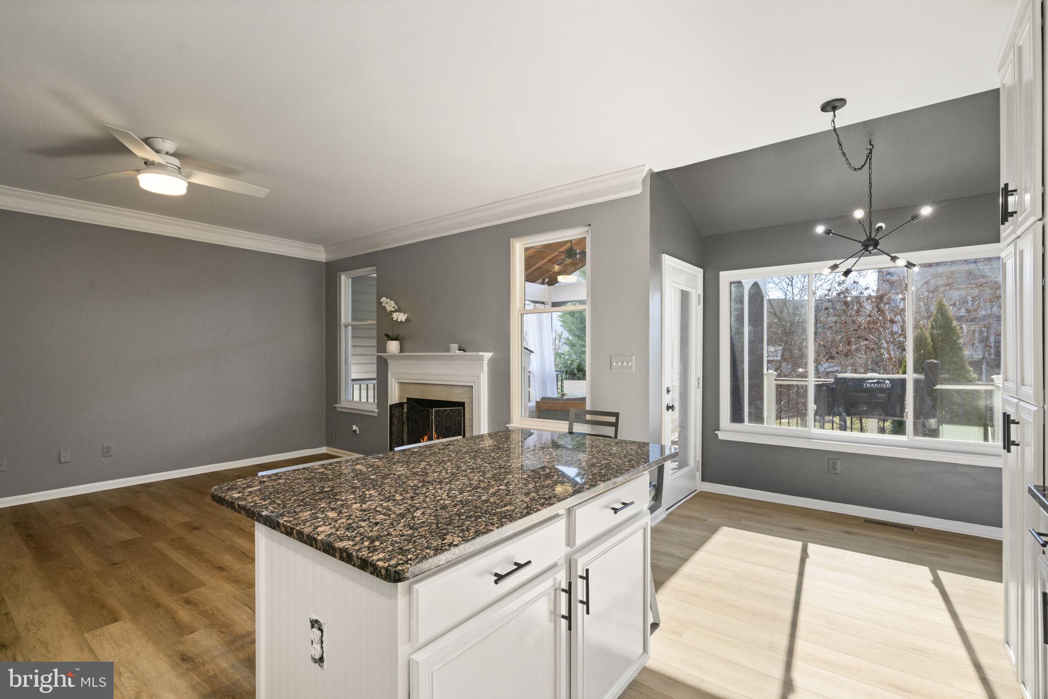 FARMWELL HUNT - Residential