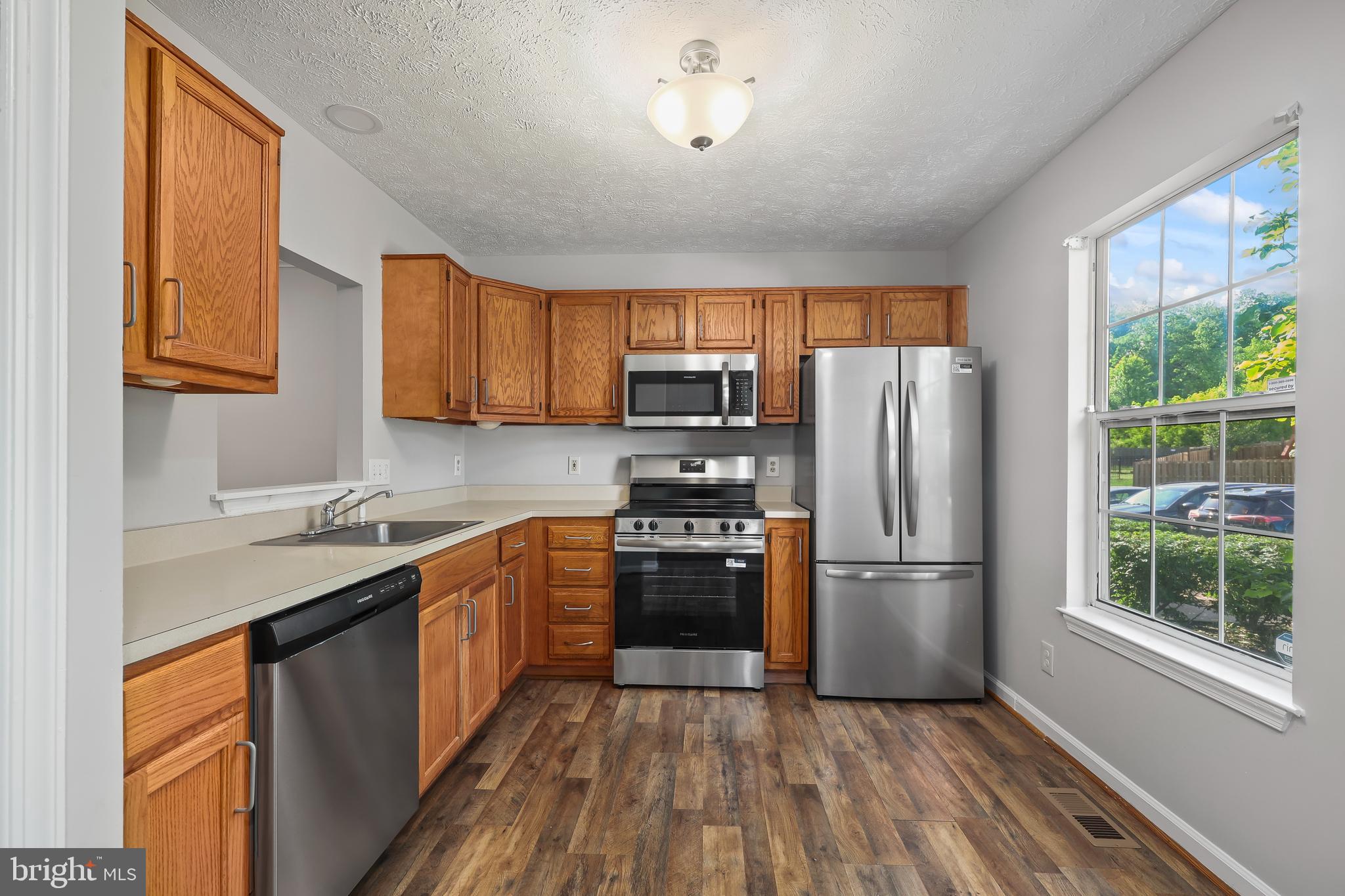 STAFFORD MEWS - Residential