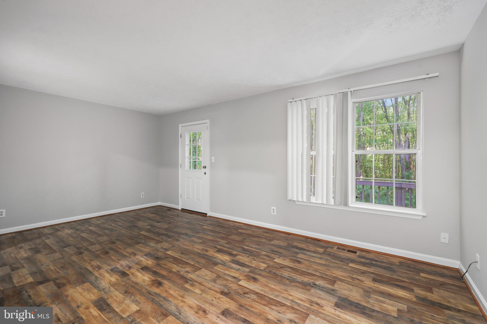 STAFFORD MEWS - Residential