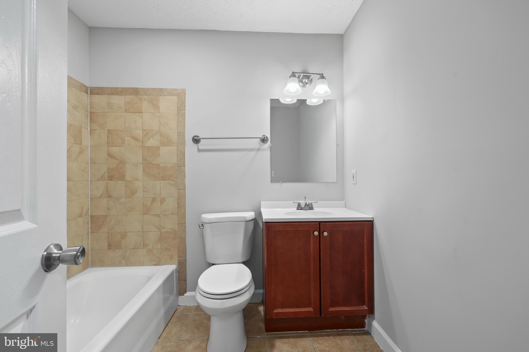 STAFFORD MEWS - Residential