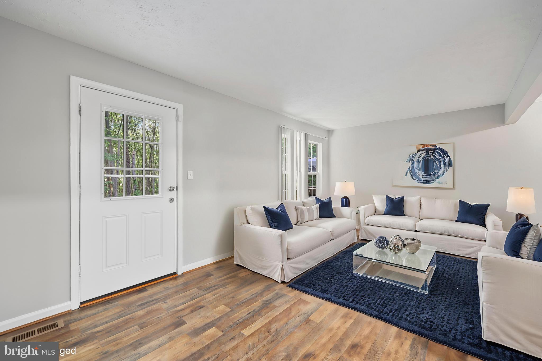 STAFFORD MEWS - Residential