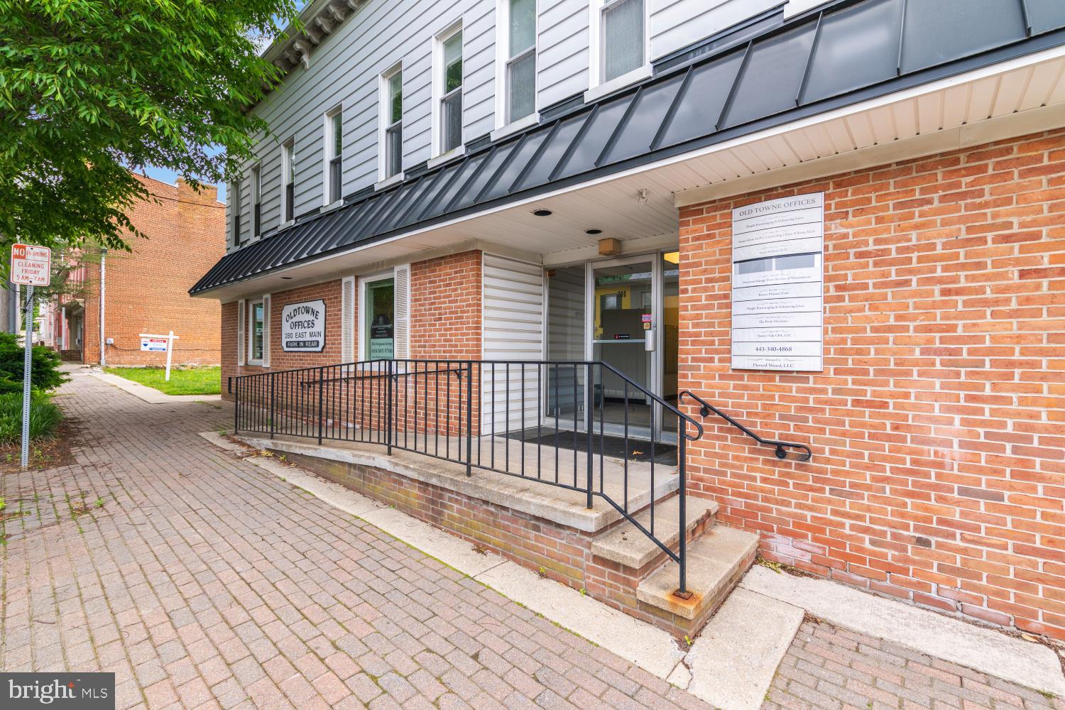 280 E MAIN STREET 201