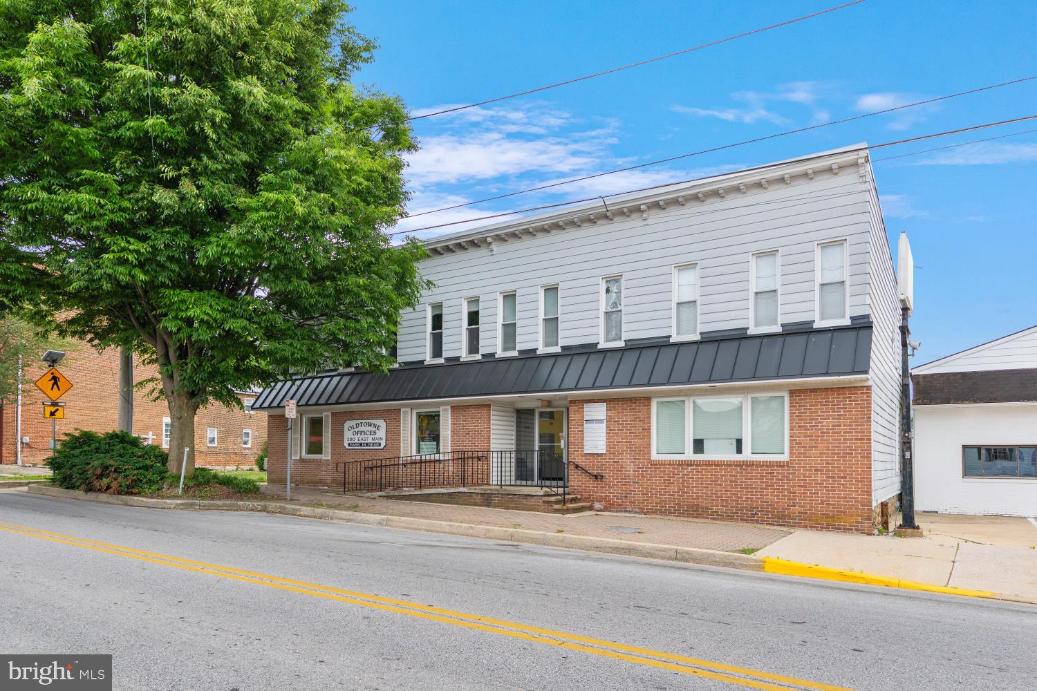 280 E MAIN STREET 201