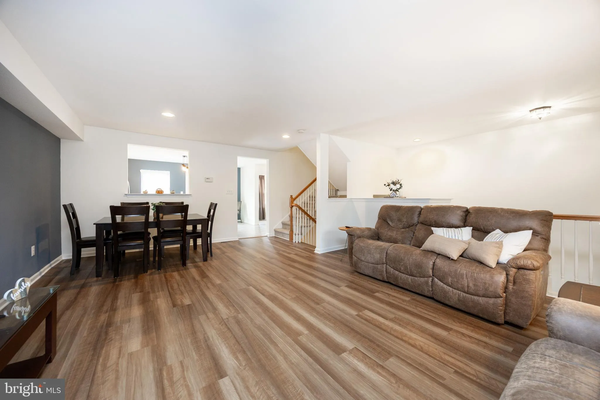 Collegeville, Pennsylvania 19426, United States, 3 Bedrooms Bedrooms, ,3 BathroomsBathrooms,Residential,Active,210662