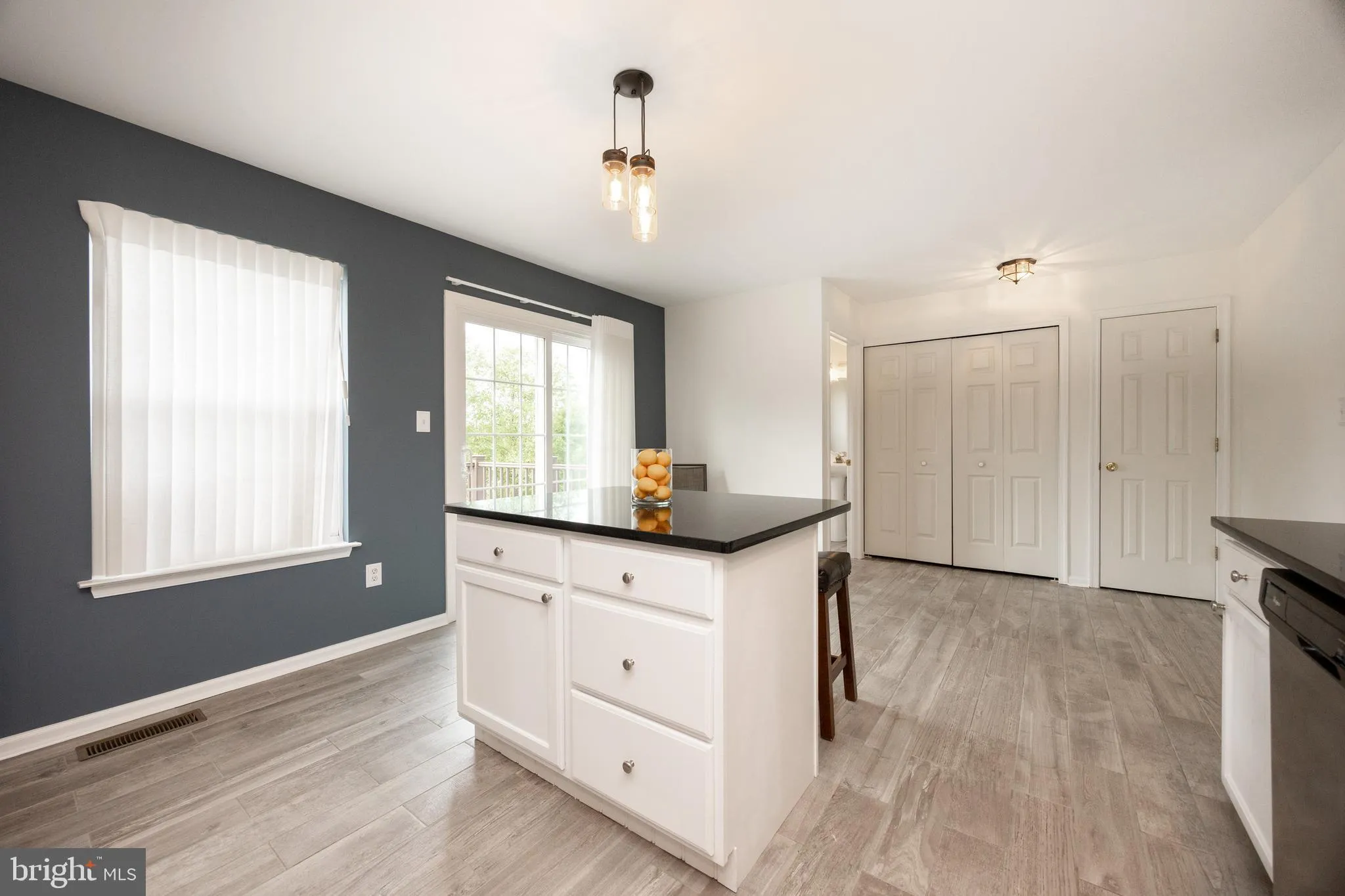 Collegeville, Pennsylvania 19426, United States, 3 Bedrooms Bedrooms, ,3 BathroomsBathrooms,Residential,Active,210662