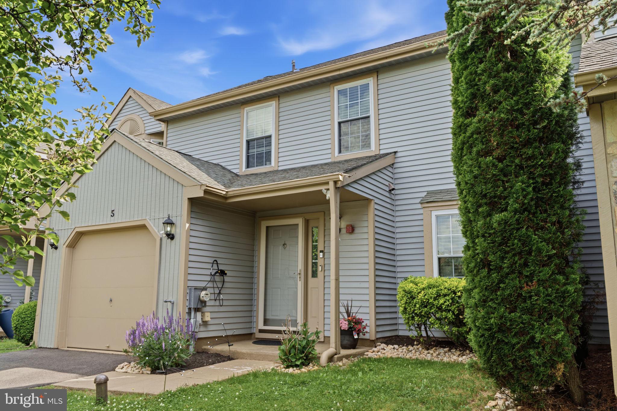 5 LOCUST LANE