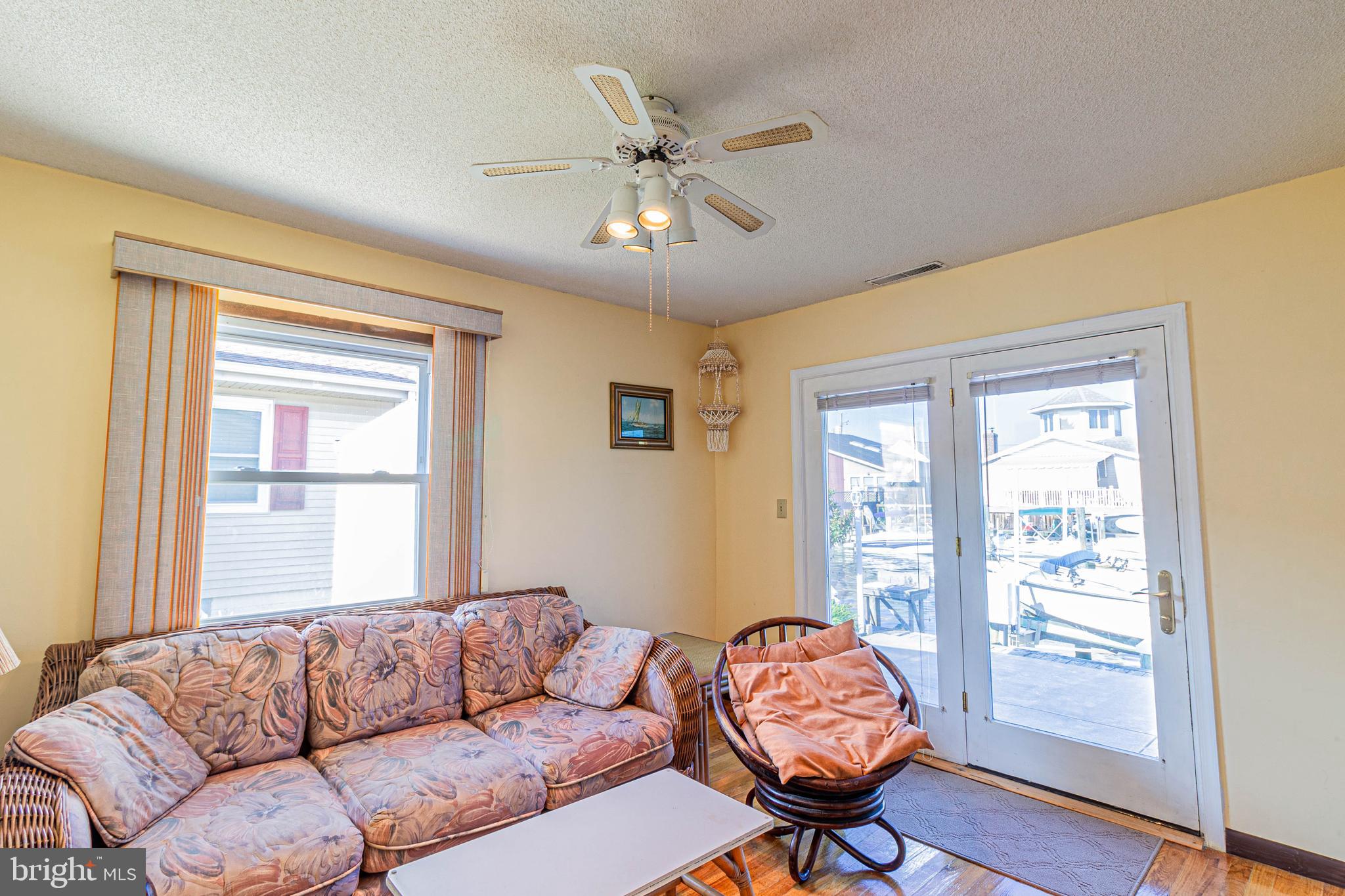 CAINE KEYS II EXT - Residential