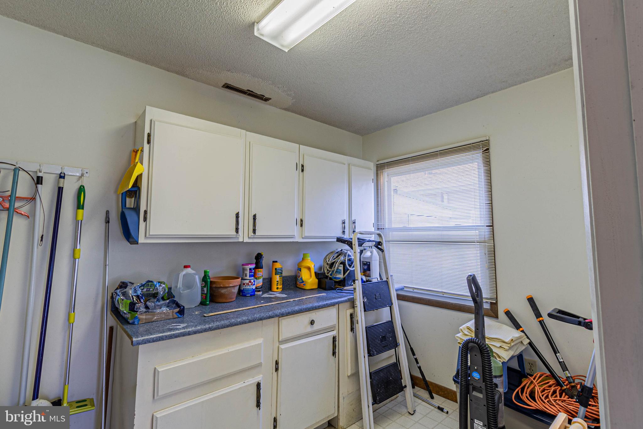 CAINE KEYS II EXT - Residential