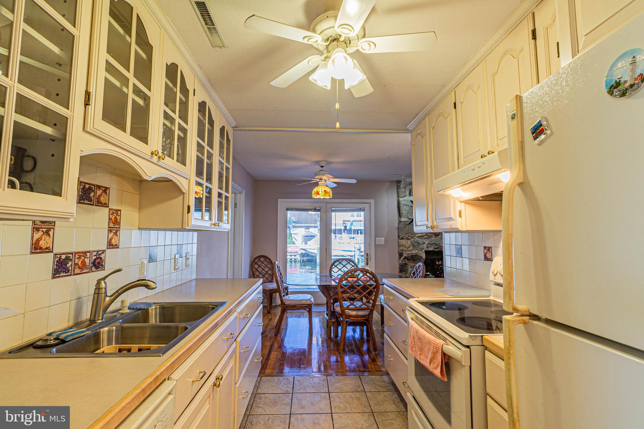 CAINE KEYS II EXT - Residential