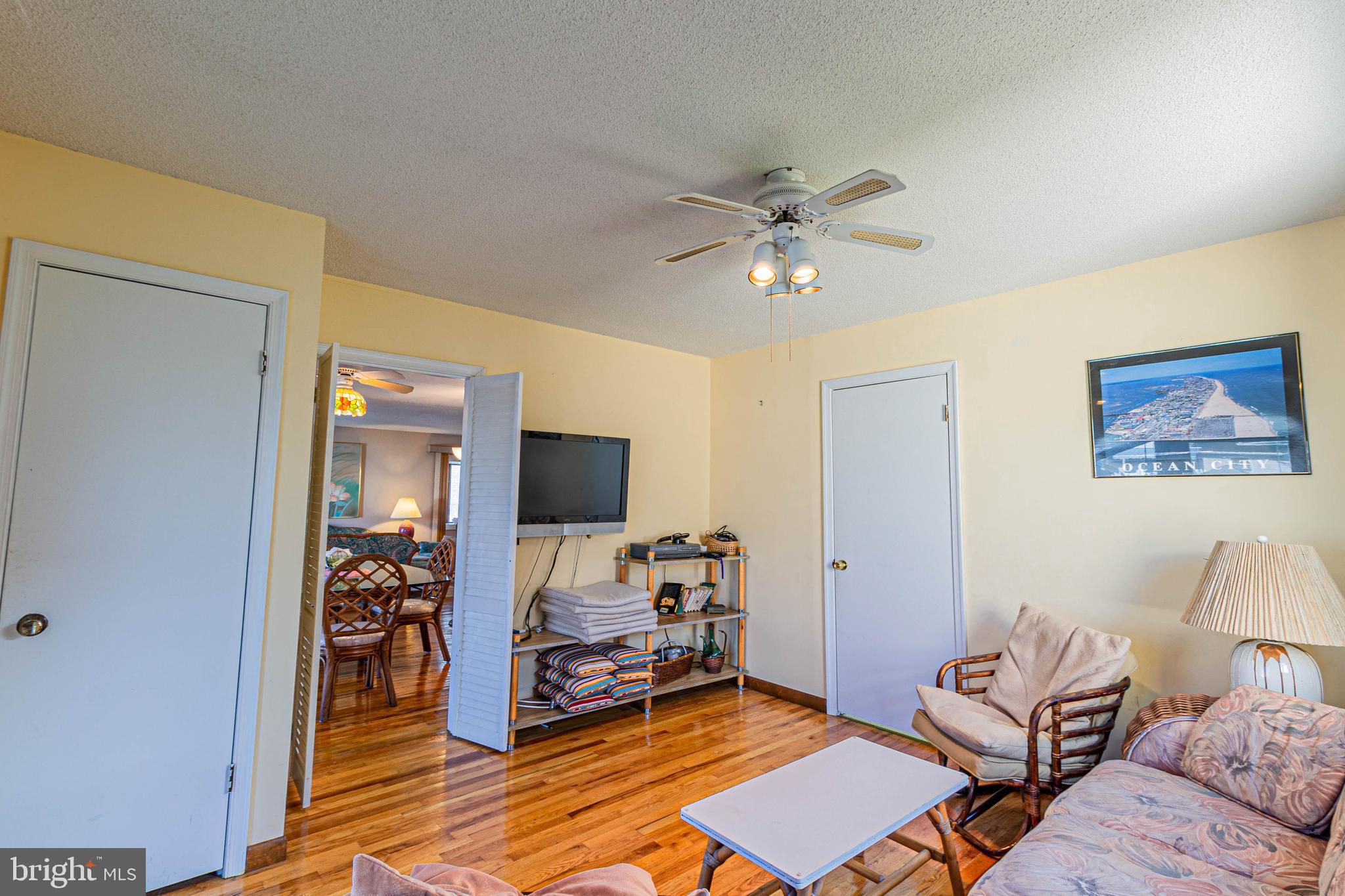 CAINE KEYS II EXT - Residential